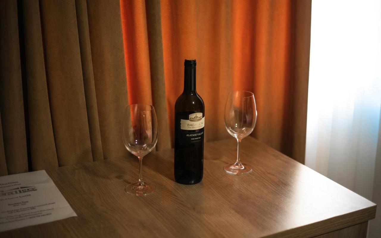 Gallery Inn Tbilisi Luaran gambar